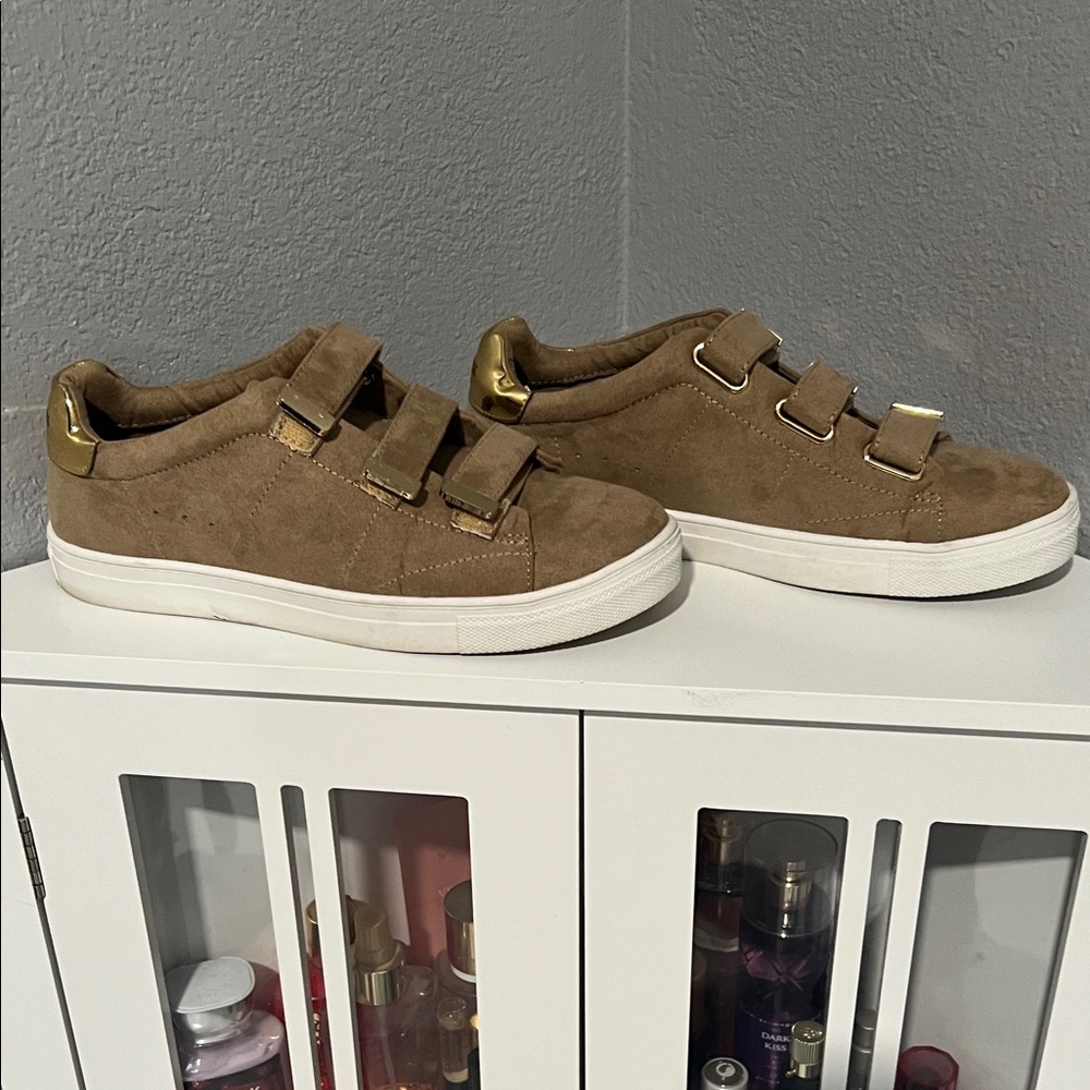Tan G by Guess Shoes with Gold Accents
